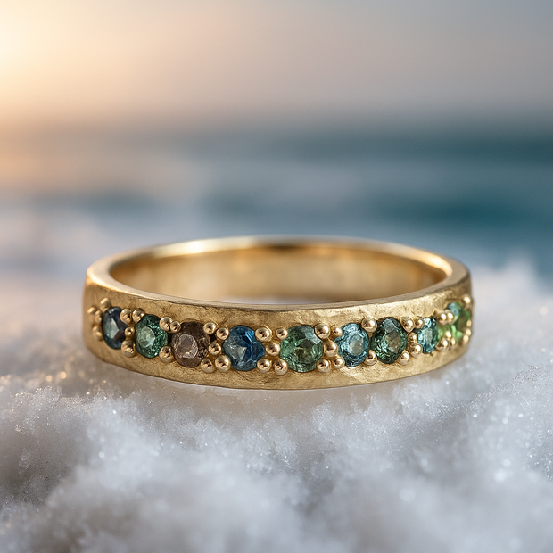 Elegance Gold Gem Ring