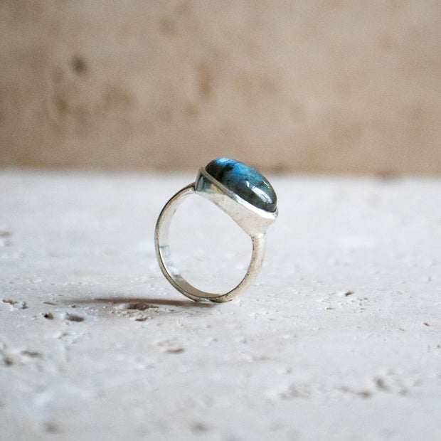 Large Oval Labradorite Ring 925 Sterling Silver