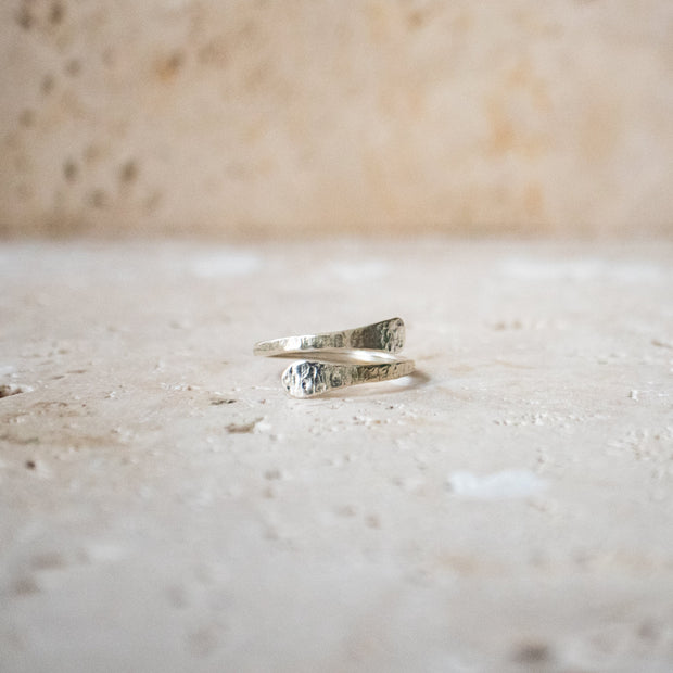 Open Hammered Ring made of 925 Sterling Silver with Gold - Handmade
