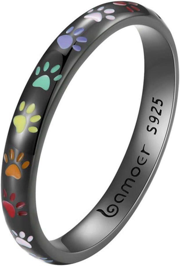 Sterling Silver Ring with Paw Design