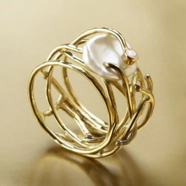 Retro Pearl Gold Ring
