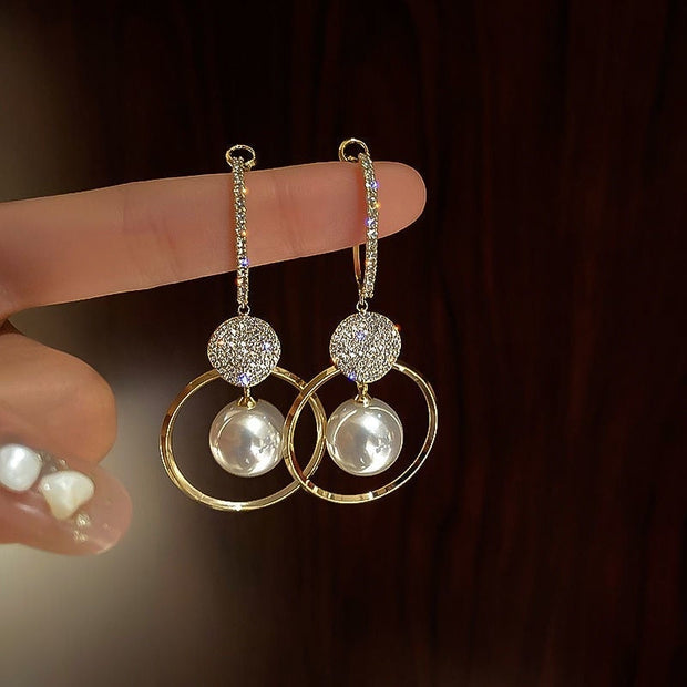Luxury Earrings with Cultured Pearls
