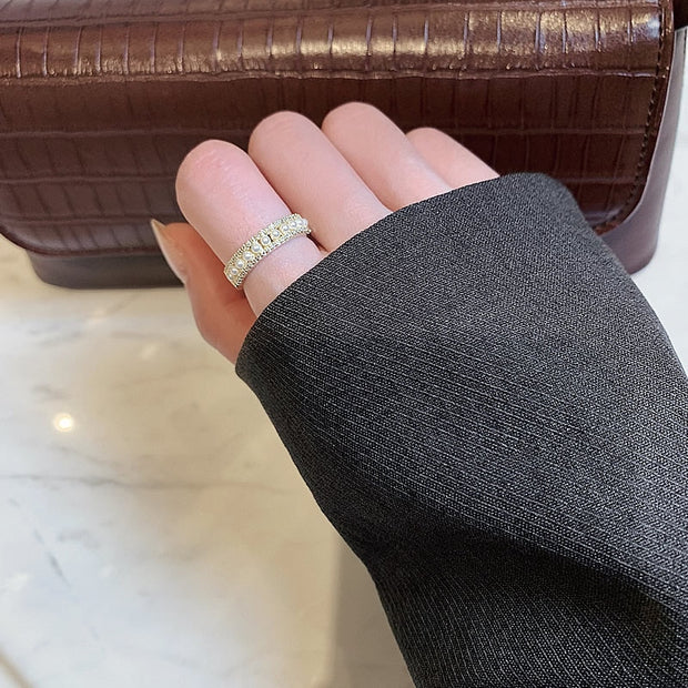 Exclusive Pearl and Gold Luxury Ring