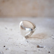 Large oval signet ring made of 925 sterling silver | Silver signet ring with eye shape handcrafted