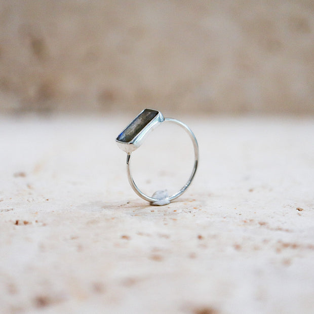 Labradorite Ring with Square Shape in 925 Sterling Silver Blue-Green