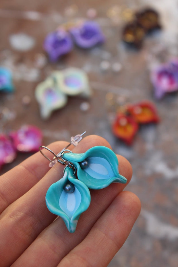 Vulva Earrings – Feminist Statement