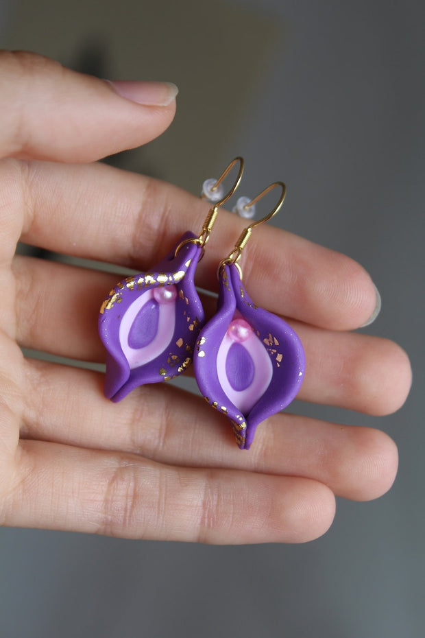 Vulva Earrings – Feminist Statement