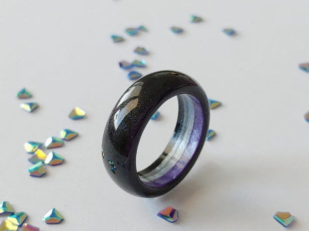 Secret LGBTQ Pride Ring – Ring with Hidden Colors (LGBT, Pan, Lesbian, Genderqueer, Bi, Agender, Ase)