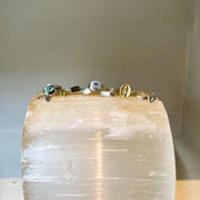 Delicate tear-shaped ring with labradorite in 925 sterling silver / stackable tear ring handmade